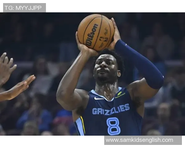 🏀马刺送灰熊5连败 巴恩斯关键连得7分砍23+5 福克斯26分