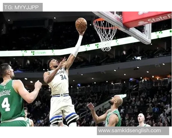 队史最差！4场狂输97分！字母哥怒砸篮球架，赛后一番话让雄鹿已经慌了